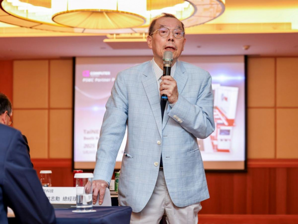 黃崇仁睡夢猝逝，謝金河憶老友：他是渾然天成樂觀主義者「在愛台灣的大是大非上，從不模稜兩可」